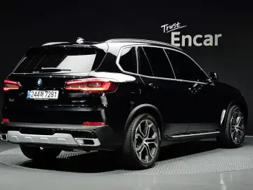 2023 BMW X5 с пробегом 27 525 км