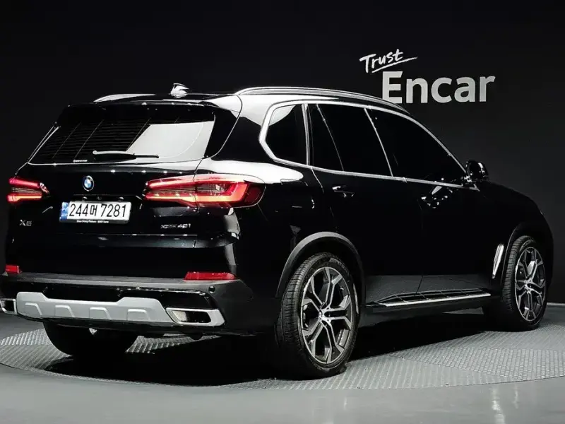 2023 BMW X5 с пробегом 27 525 км