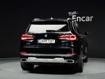 2023 BMW X5 с пробегом 27 525 км