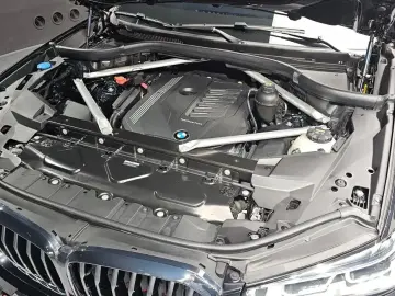2023 BMW X5 с пробегом 27 525 км
