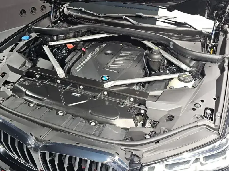 2023 BMW X5 с пробегом 27 525 км