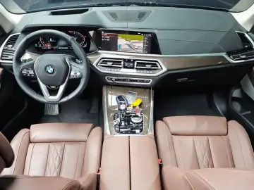 2023 BMW X5 с пробегом 27 525 км