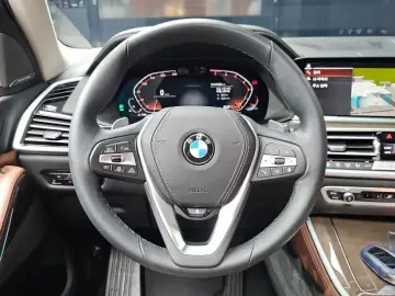 2023 BMW X5 с пробегом 27 525 км