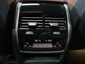 2023 BMW X5 с пробегом 27 525 км