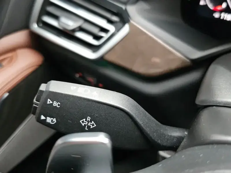 2023 BMW X5 с пробегом 27 525 км
