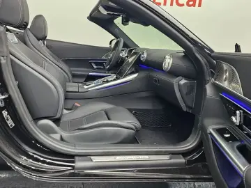 2025 Mercedes-Benz SL-Класс AMG с пробегом 356 км