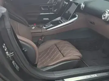 2024 Mercedes-Benz SL-Класс AMG с пробегом 3 000 км