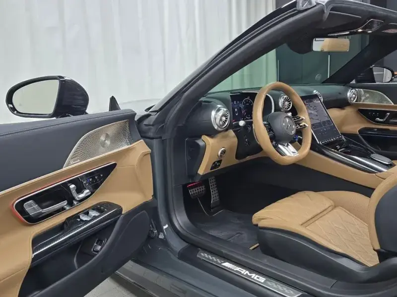 2024 Mercedes-Benz SL-Класс AMG с пробегом 2 767 км