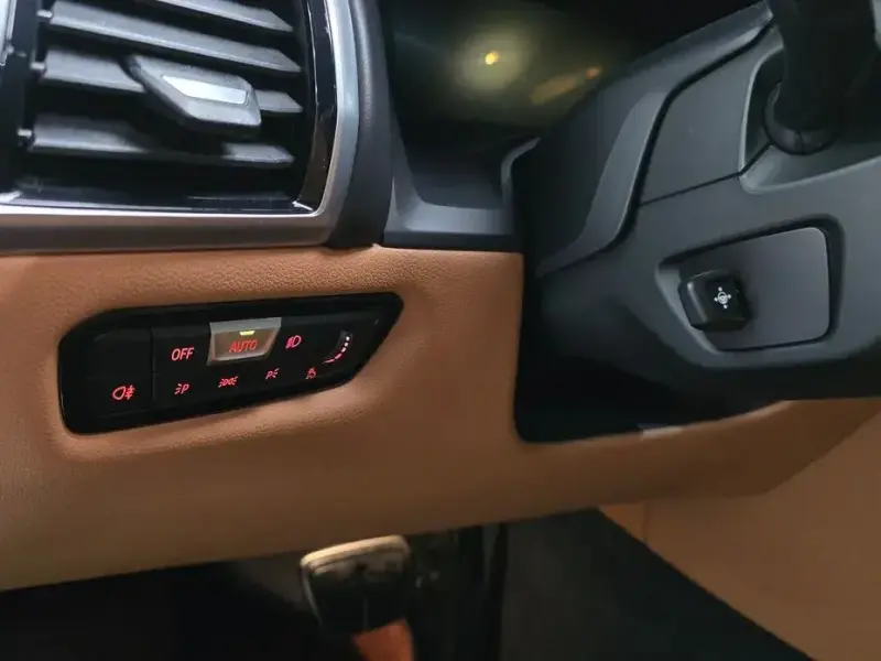 2020 BMW 8 серии с пробегом 103 213 км