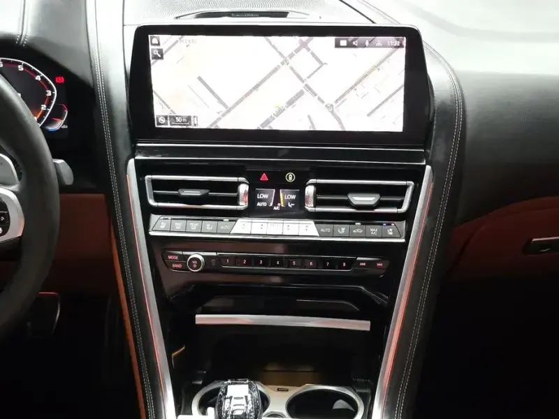 2023 BMW 8 серии с пробегом 56 858 км