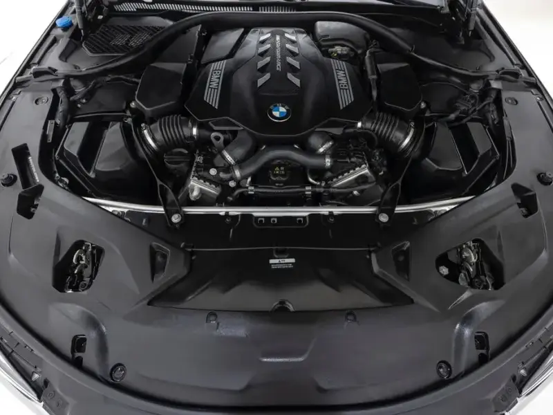 2024 BMW 8 серии с пробегом 48 344 км