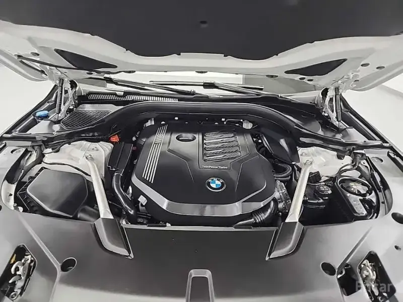 2023 BMW 6 серии с пробегом 27 350 км