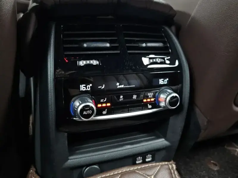 2022 BMW 6 серии с пробегом 29 409 км