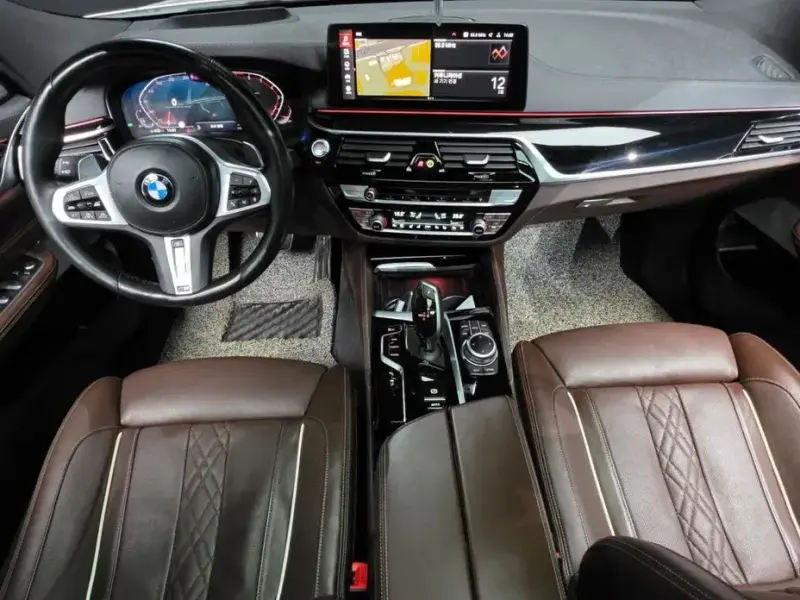2022 BMW 6 серии с пробегом 75 954 км