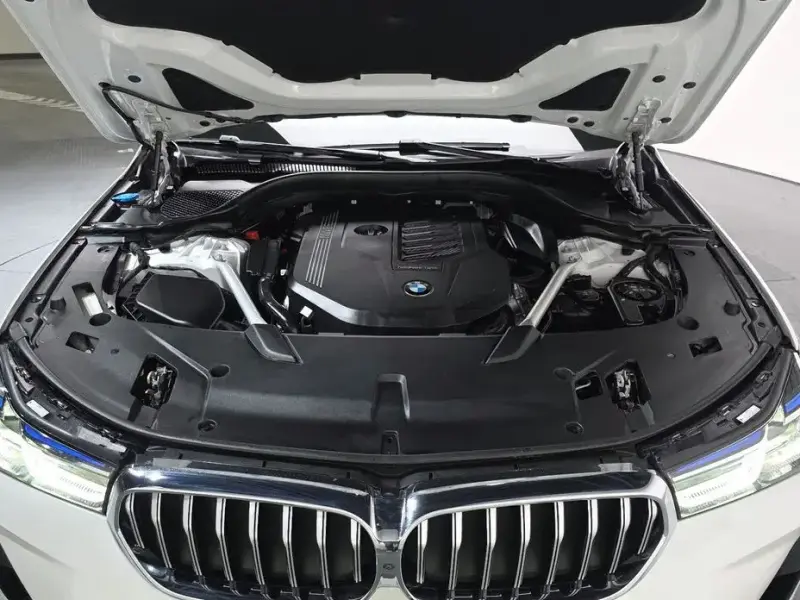 2024 BMW 6 серии с пробегом 43 687 км