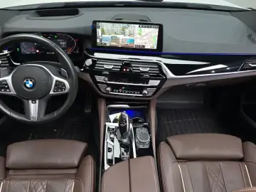 2024 BMW 6 серии с пробегом 43 687 км