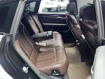 2022 BMW 6 серии с пробегом 67 225 км