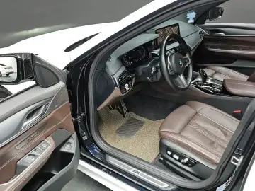 2022 BMW 6 серии с пробегом 67 225 км