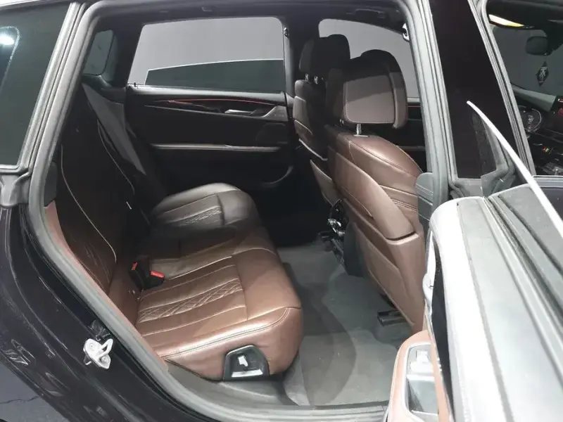 2021 BMW 6 серии с пробегом 214 629 км
