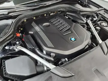 2021 BMW 6 серии с пробегом 72 519 км