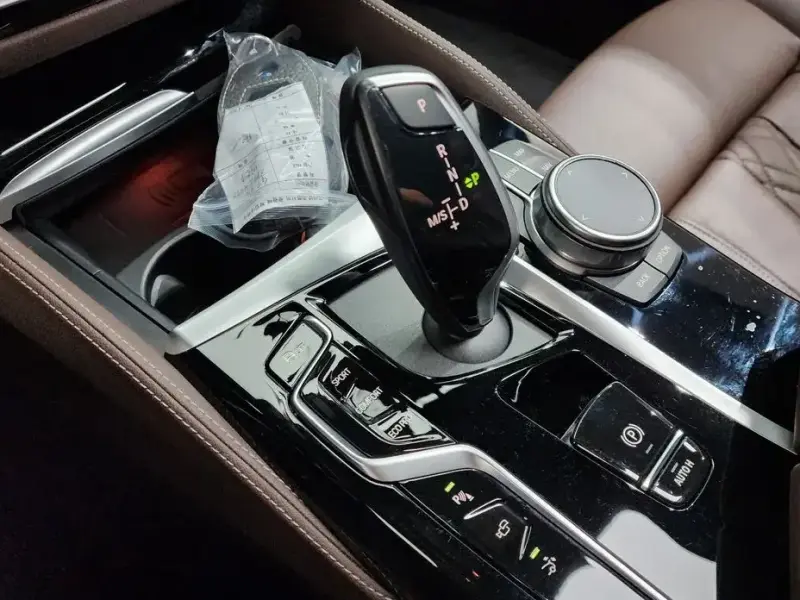 2021 BMW 6 серии с пробегом 72 519 км