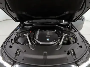 2022 BMW 6 серии с пробегом 65 795 км