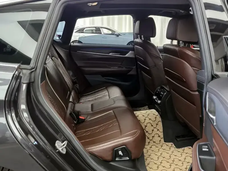 2021 BMW 6 серии с пробегом 78 497 км
