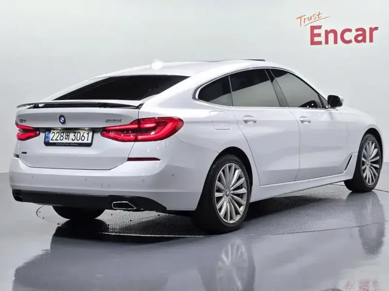 2023 BMW 6 серии с пробегом 60 556 км
