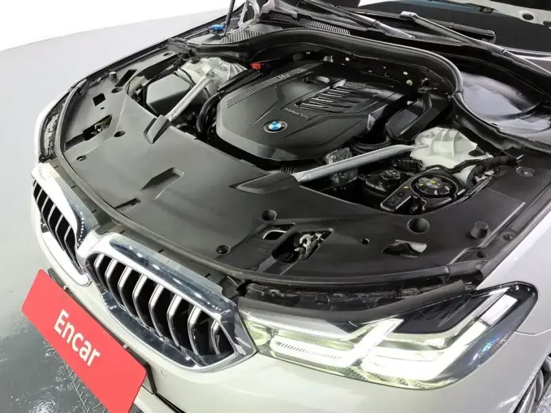 2023 BMW 6 серии с пробегом 60 556 км