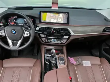 2023 BMW 6 серии с пробегом 60 556 км