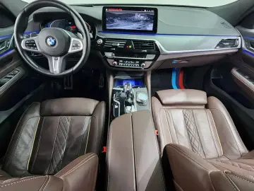 2021 BMW 6 серии с пробегом 60 244 км