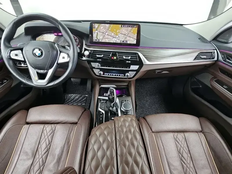 2022 BMW 6 серии с пробегом 61 498 км