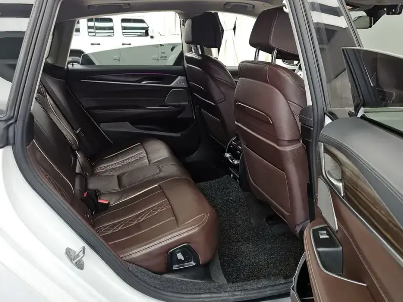 2022 BMW 6 серии с пробегом 61 498 км