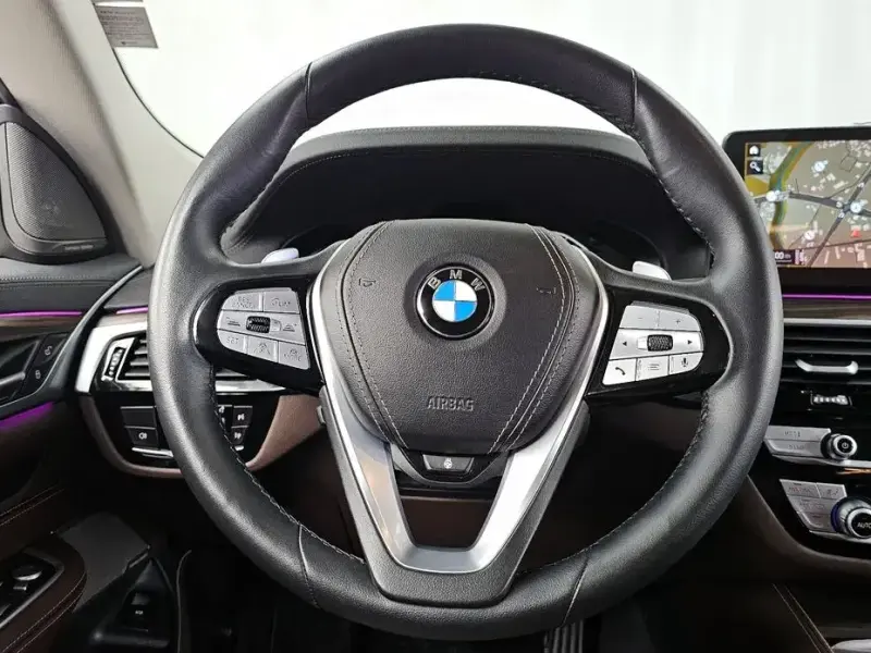 2022 BMW 6 серии с пробегом 61 498 км