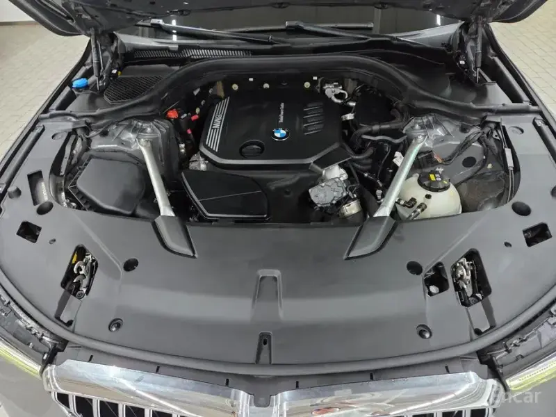 2022 BMW 6 серии с пробегом 81 880 км