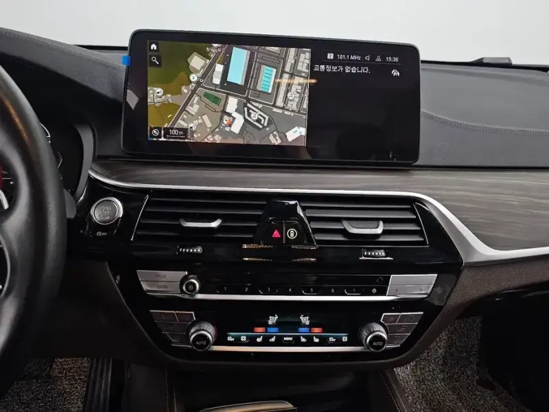 2022 BMW 6 серии с пробегом 52 597 км