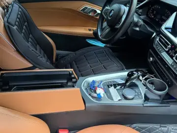 2022 BMW Z4 с пробегом 40 750 км