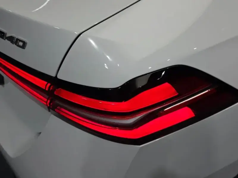 2024 BMW i5 с пробегом 23 021 км