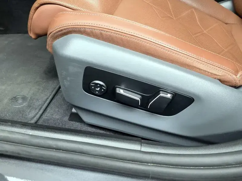 2024 BMW i5 с пробегом 67 428 км