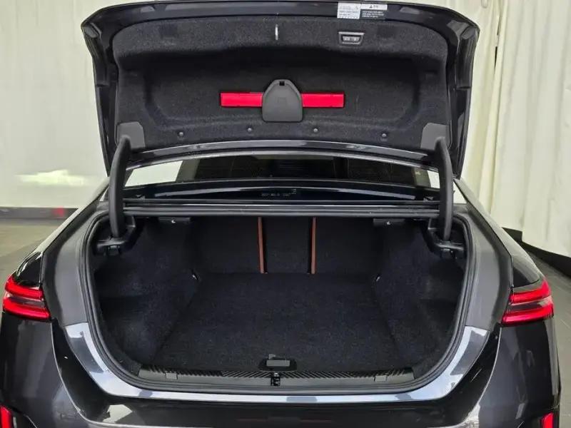 2023 BMW i5 с пробегом 41 159 км