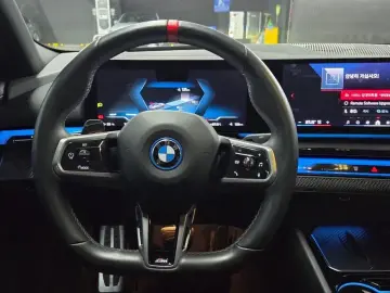 2024 BMW i5 с пробегом 21 700 км