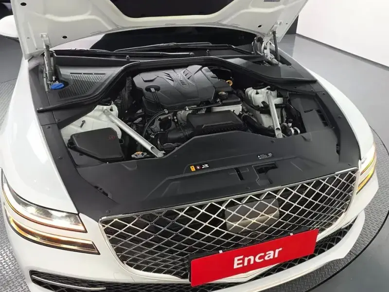 2023 Genesis G80 с пробегом 15 534 км