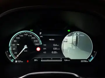 2023 Genesis G80 с пробегом 25 790 км