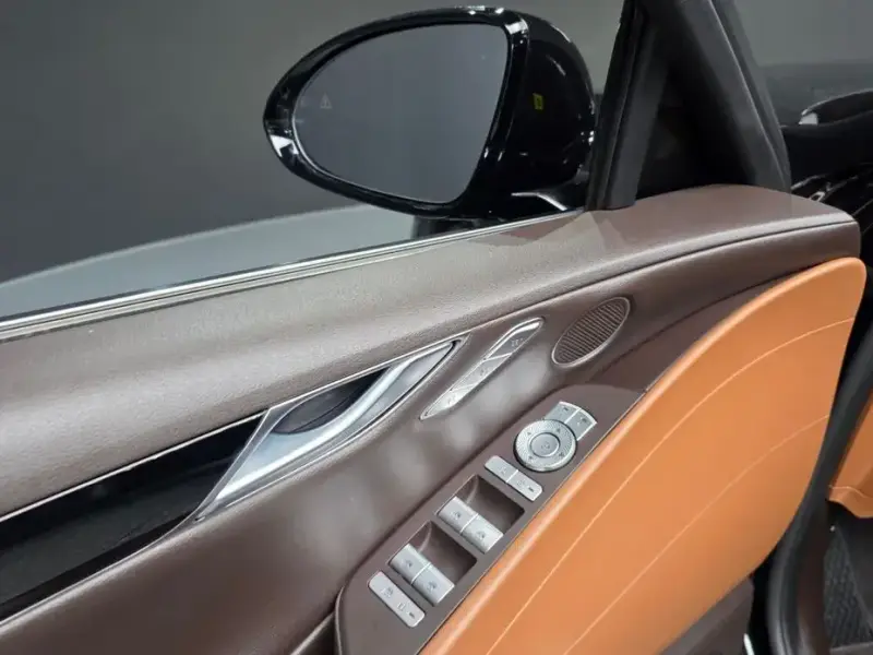 2023 Genesis G80 с пробегом 25 790 км