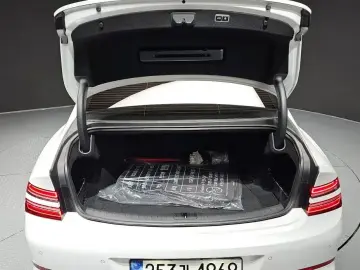 2023 Genesis G80 с пробегом 44 598 км