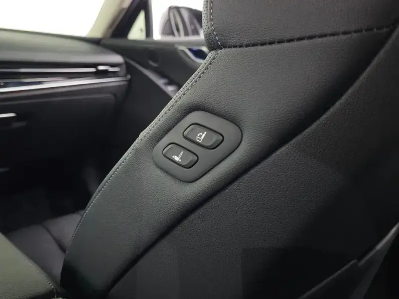 2023 Genesis G80 с пробегом 83 813 км