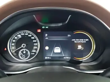 2023 Genesis G80 с пробегом 42 790 км