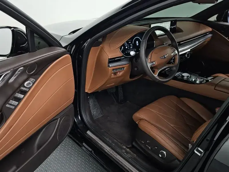 2023 Genesis G80 с пробегом 55 768 км