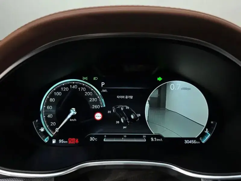 2023 Genesis G80 с пробегом 30 456 км