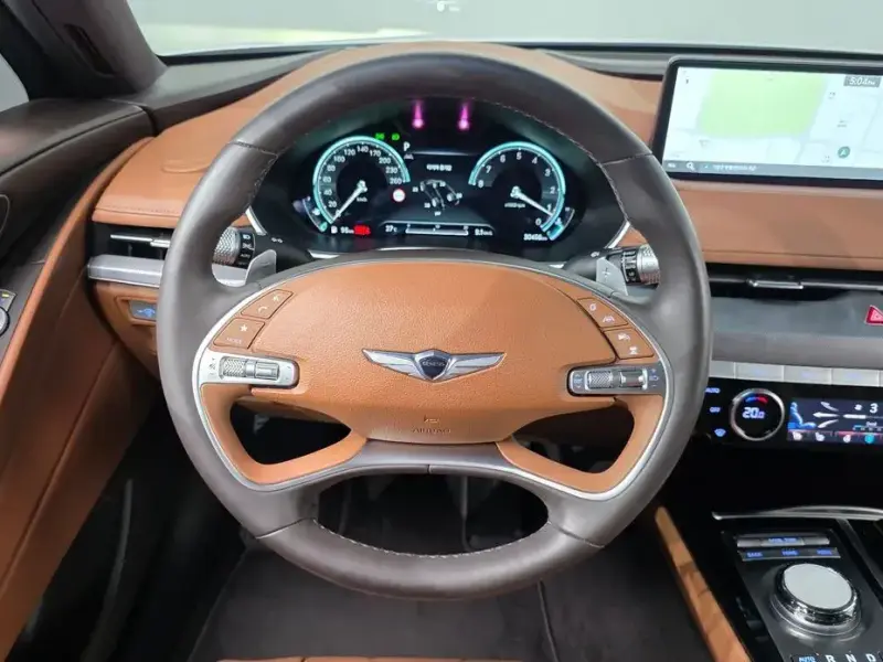 2023 Genesis G80 с пробегом 30 456 км